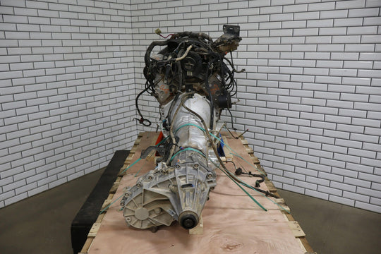 Chevy 6.0L LQ4 Vortec Engine / 4x4 4L80E Transmission / Transfer Case Liftout