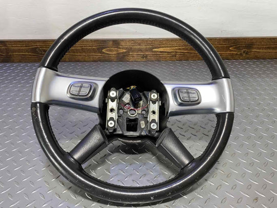 03-06 Chevy SSR Driver Leather Steering Wheel W/Switches (Black/Silver)