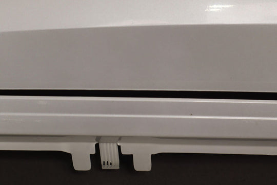 03-06 Cadillac Escalade GMT800 Painted Upper D Panel Moldings/Trim (White 98U)