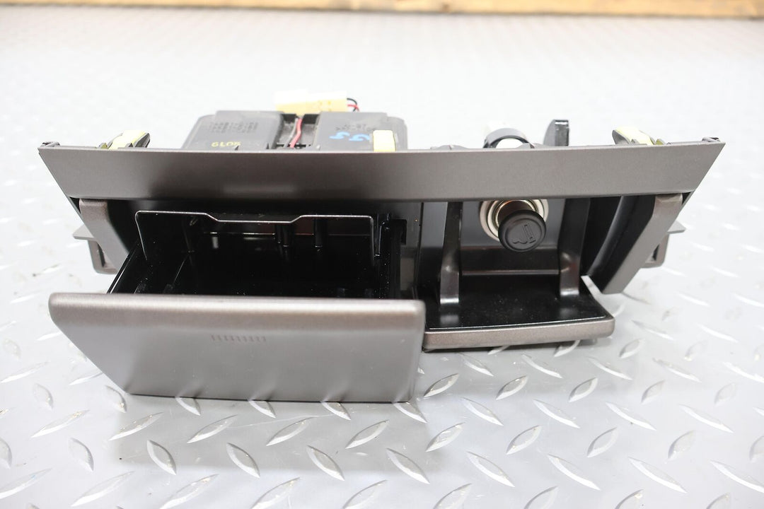 03-09 Lexus GX470 Dash Mounted Ash Tray / Lighter (Gray LH10) See Notes