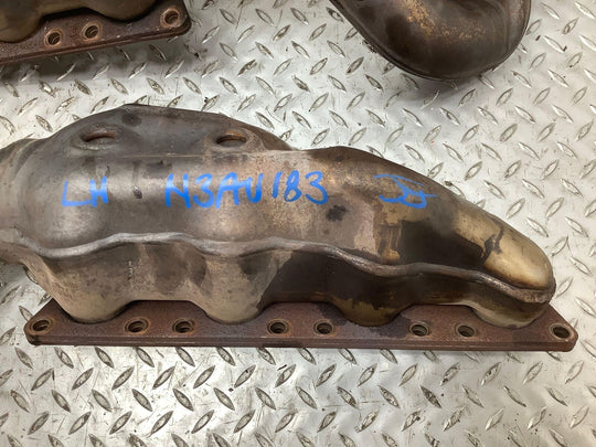 03-04 Audi RS6 4.2L LH & RH Pair of Engine Manifolds OEM