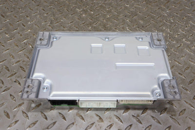 2022 - 2024 Rivian RS1 OEM Central Gateway Control Module (PT00000535-M)