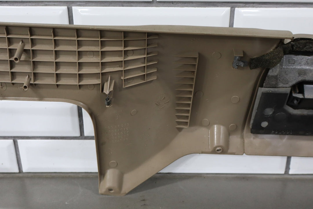 1999-2000 Escalade GMT400 - Knee Pad