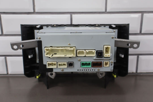 15-19 Lexus GX460 CD Changer Receiver (100861 on Face)