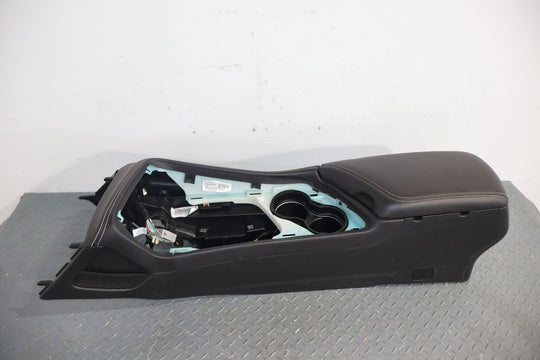 15-22 Dodge Challeneger SRT Hellcat Center Floor Console Base W/Lid (Black) Auto