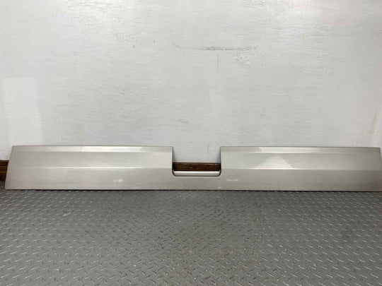 03-06 Cadillac Escalade Rear Exterior Lift Gate Moulding (Silver Birch 59U)