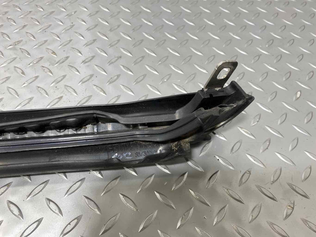 06-10 Bentley Continental GTC Convertible Left LH A Pillar Weather Stripping