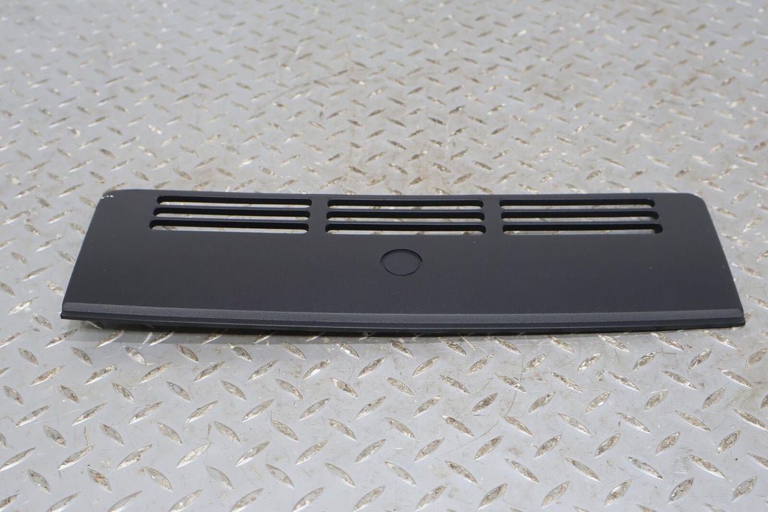 94-96 Chevy C4 Corvette Interior Center Dash Defrost Vent (Black 19i) See Notes