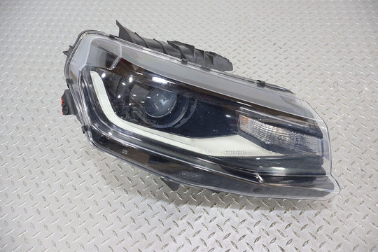 16-22 Chevy Camaro ZL1 Right RH OEM HID Headlight OPT T4F FOR PARTS OR REPAIR