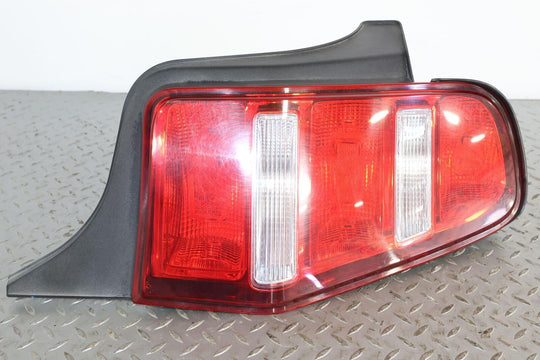 10-12 Ford Mustang Coupe Right Passenger Rear Tail Light Lamp (AR33-13B504-A)