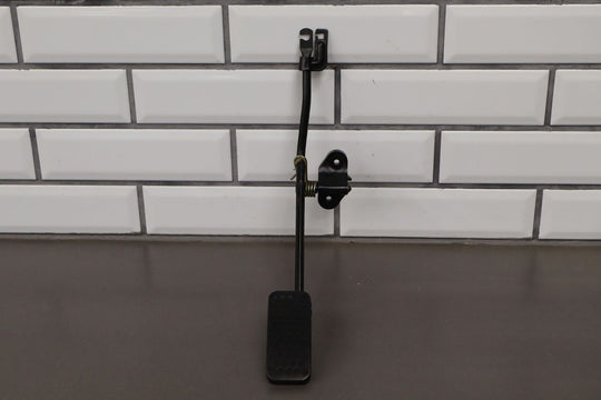 96-97 Lexus LX450 Land Cruiser Accelerator Throttle Gas Pedal OEM