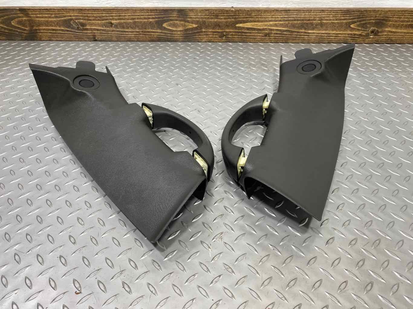 03-07 Hummer H2 Pair LH & RH Interior A-Pillar Trim Panels (Ebony 48i)