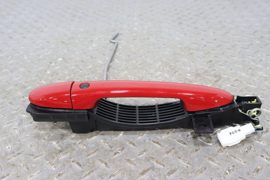 17-19 Fiat 124 Spider Right RH Exterior Door Handle (Rosso Red PKM) See Photos