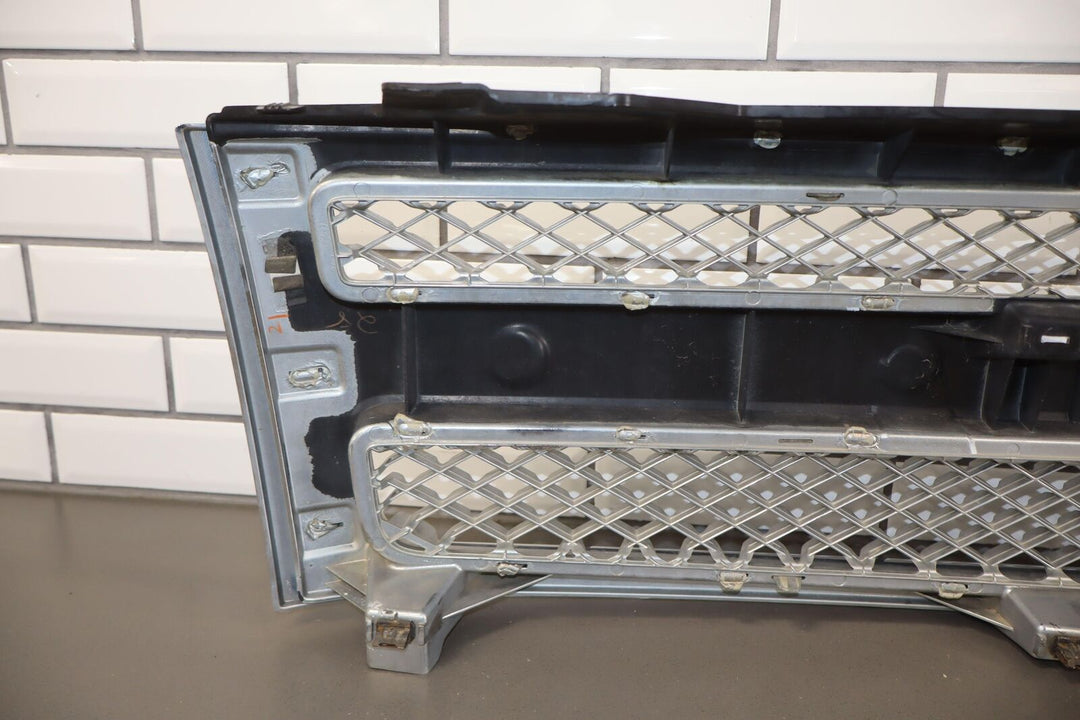 07-13 Chevy Silverado OEM Chrome Grille Assembly (See Photos)