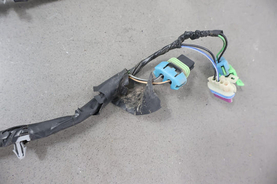 2002 Chevy Silverado Crew Cab Front Right Door Wiring Harness (See Photos)