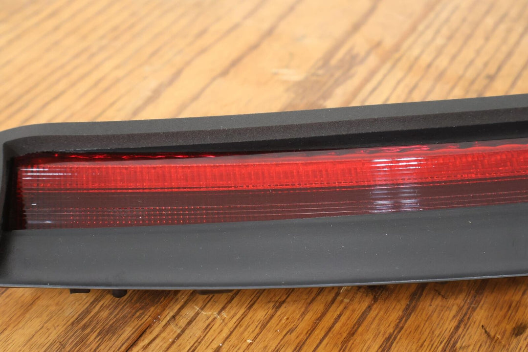 2017 - 2022 Tesla Model 3 OEM LED 3rd Brake Light (1077405-00-H) Tested