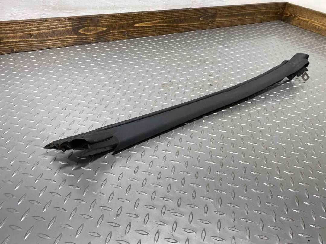 06-10 Bentley Continental GTC Convertible Left LH A Pillar Weather Stripping