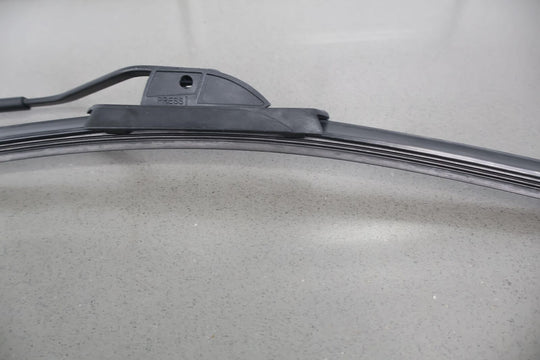 02-10 Lexus SC430 Pair LH&RH Windshield Wiper Arms W/ Blades (Black)