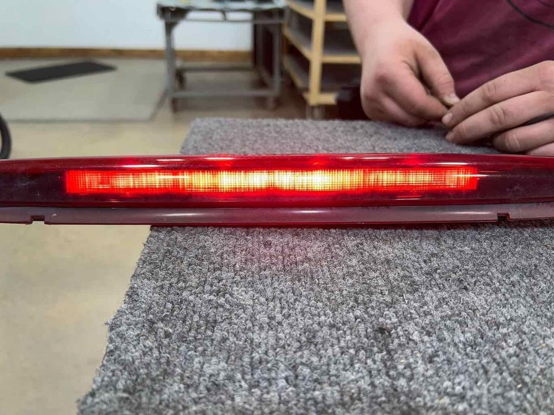 02-13 Chevy Avalanche LED 3RD Brake Light (Tested) NO Surround Trim