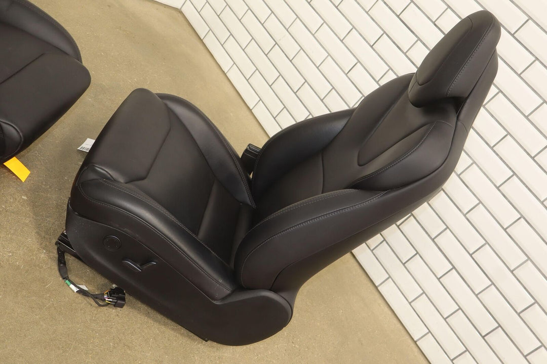 2016-2018 Tesla Model S Next Gen Black Leather/Ventilated Front Seats (Black)