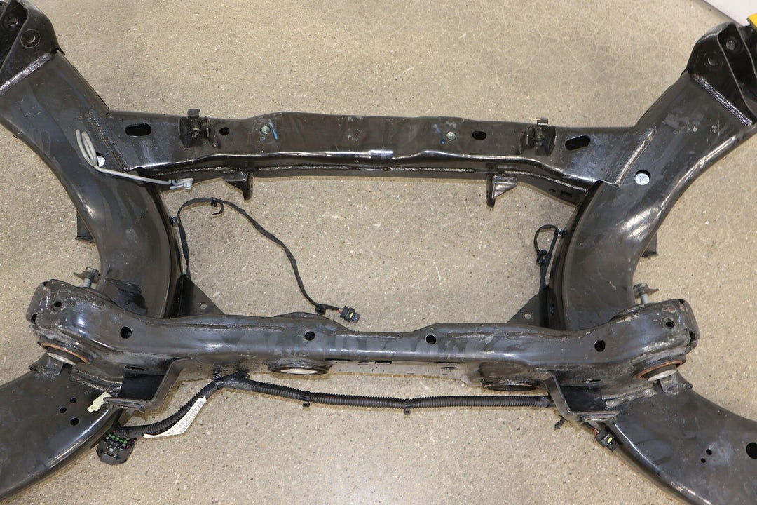 17-23 Dodge Challenger R/T Scat Pack Rear 6.4L Undercarriage Crossmember (28K)