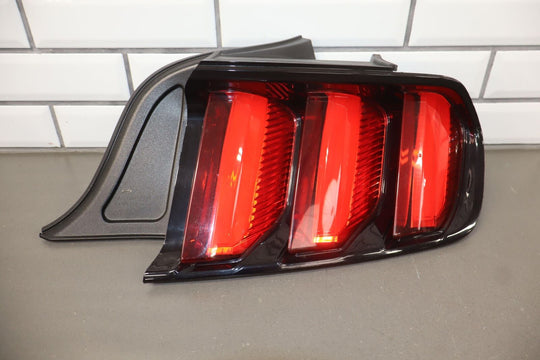 2015-2018 Ford Mustang Passenger Right LED Tail Light FR3B13B504