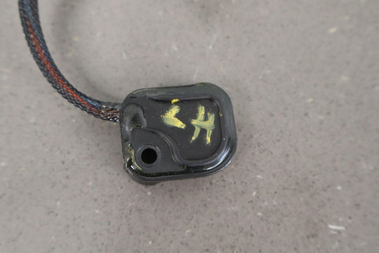 04-09 Cadillac XLR Convertible Top Hinge Mount Micro Switch (1704303020001)