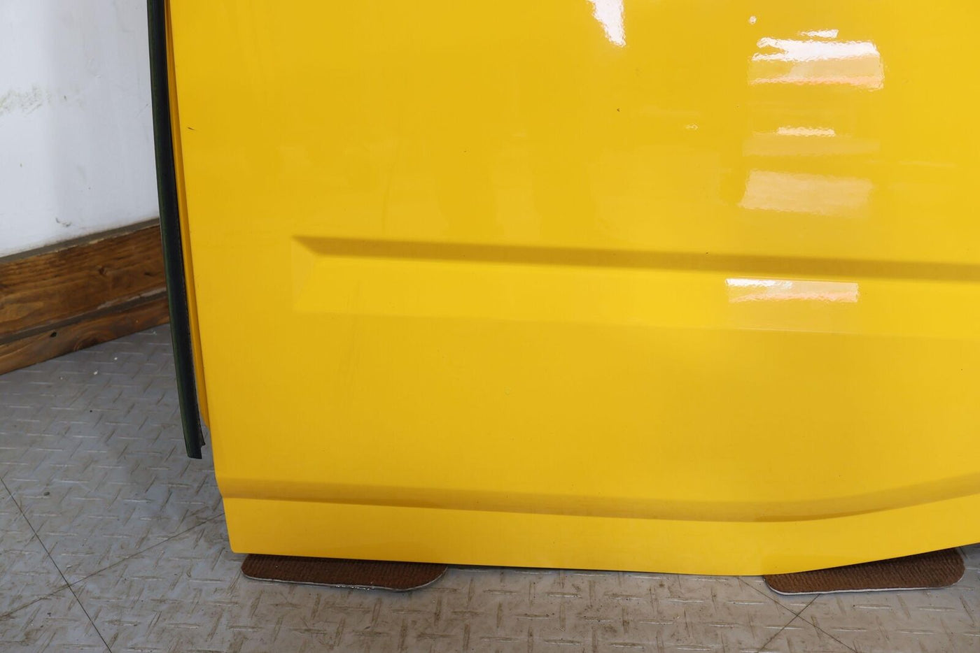 03-09 Hummer H2 Driver Left LH Rear Door W/Glass (Yellow 79U) See Notes