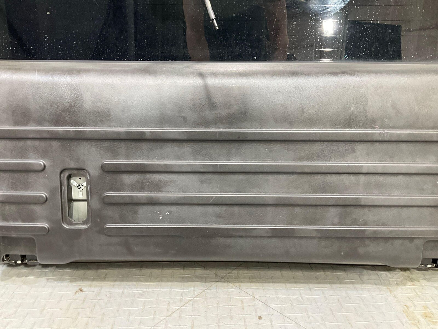 03-09 Hummer H2 Decklid Hatch BARE (Graystone Metallic 16u) See Description