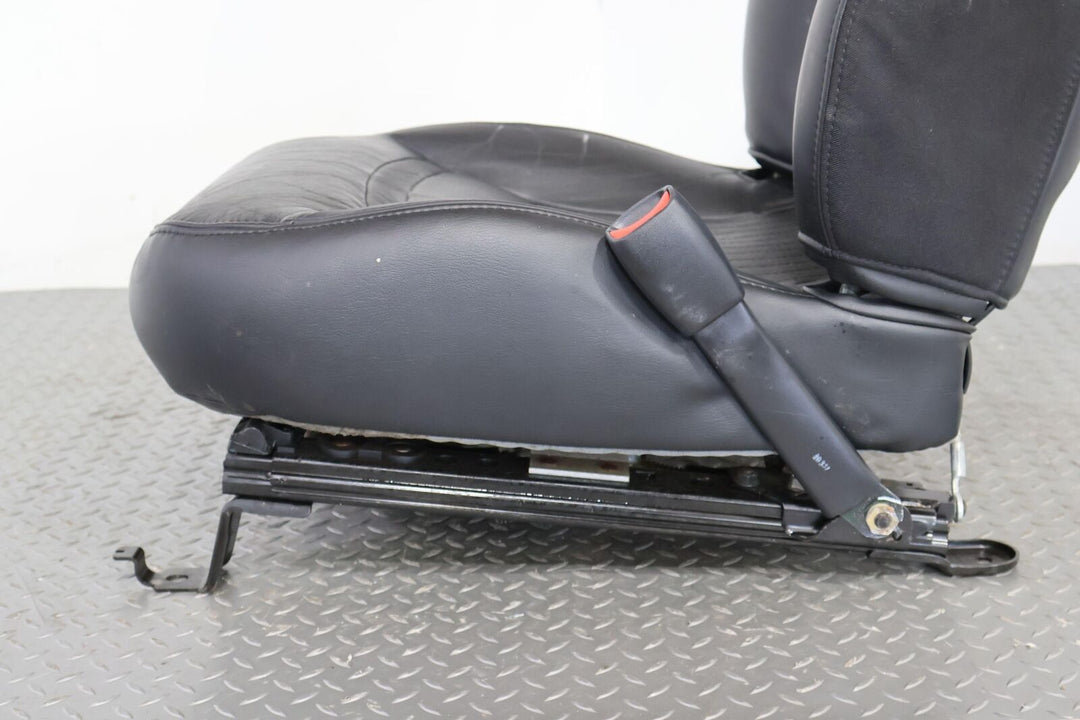 99-04 Chevy C5 Corvette Right Passenger Leather Power Seat (Black) Tested Damage