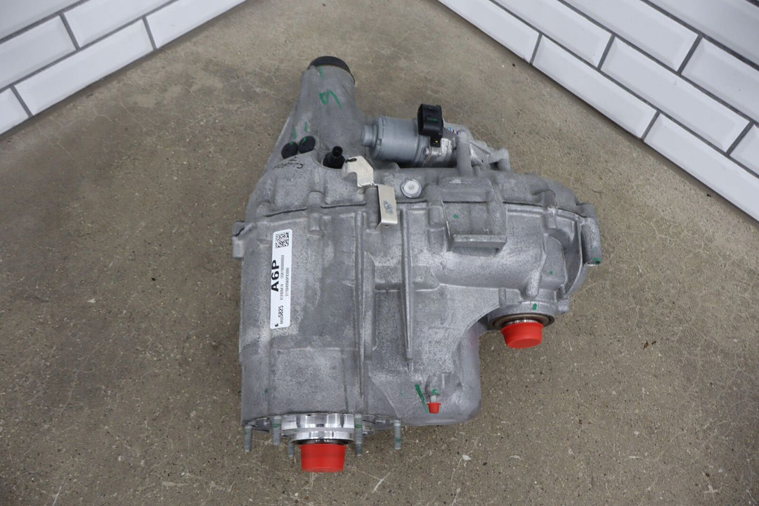 2018-2020 Cadillac Escalade AWD Transfer Case 44k 84605825