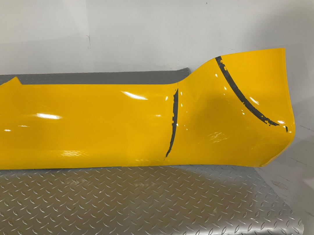 03-06 Chevy SSR Left LH Main Center Rocker Moulding (Yellow Tintcoat79U)