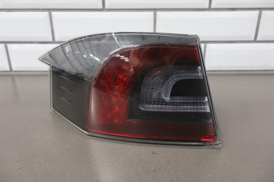 2012-2020 Tesla Model S Left LH (Quarter Mounted) Tail Light (6005918-00-F)