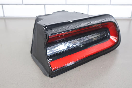 15-22 Dodge Challenger Right RH Quarter Panel Mounted LED Tail Light (Tested)