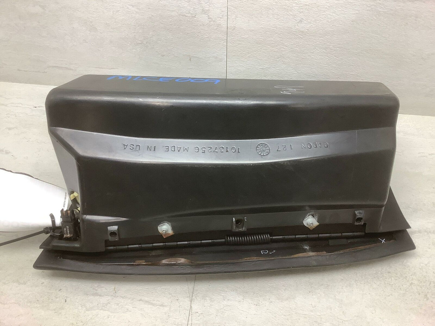 1990 Chevy C4 Corvette OEM Glove Box with Latch (Black 733)