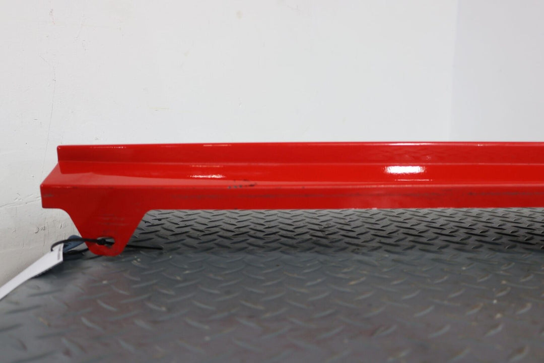 03-06 Chevy SSR Right RH Main Center Rocker Moulding (Redline Red 70U) See Notes