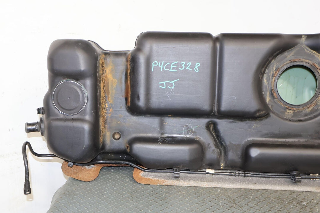 04-09 Chevy Avalanche Long Wheel Base OEM Gas Fuel Tank (No Pump) 130K Miles