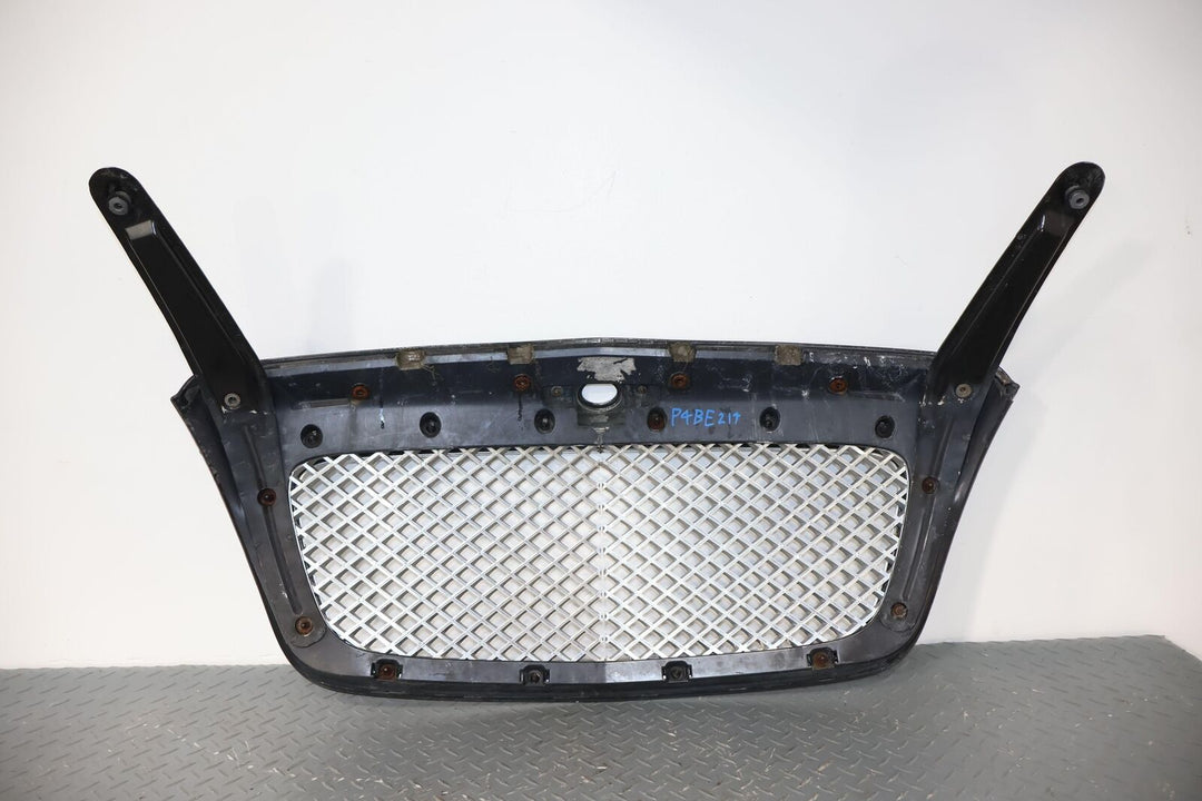 03-10 Bentley Continental GT Front Grille OEM (Cypress LK7Y) Blemishes / Cracks