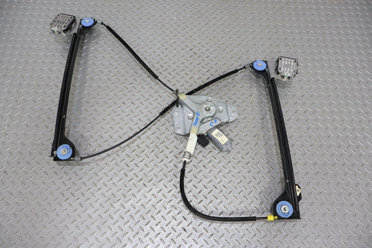 08-22 Dodge Challenger Front Right RH Door Window Regulator W/Motor (Tested)