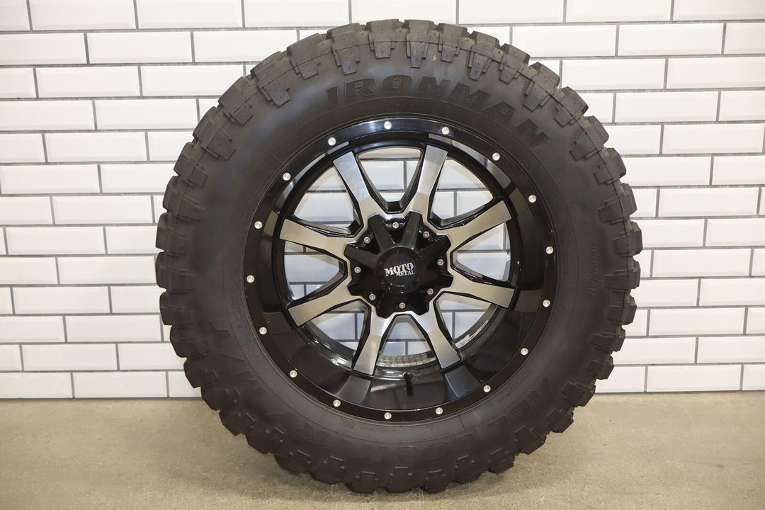 2009-2018 Ram 2500 8x165 20x10 Moto Metal MO970 Wheels / 35" Tires Set (4)