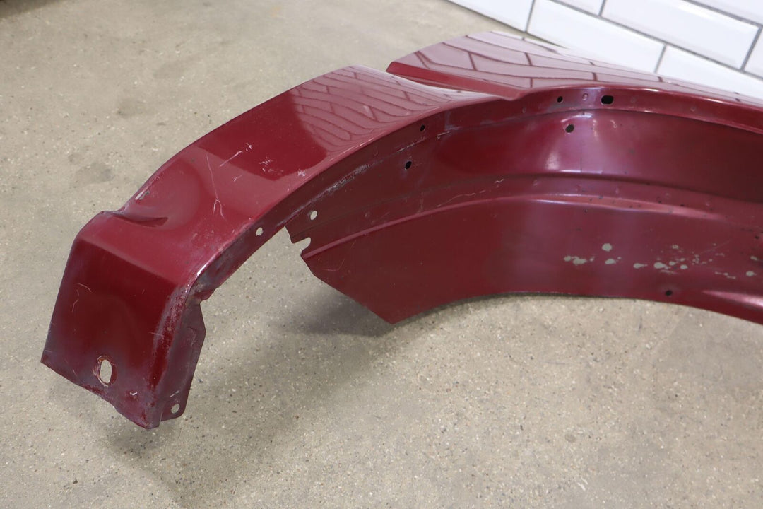 00-06 GMC Yukon Sierra GMT800 Passenger Right Fender (Sport Red 63U)