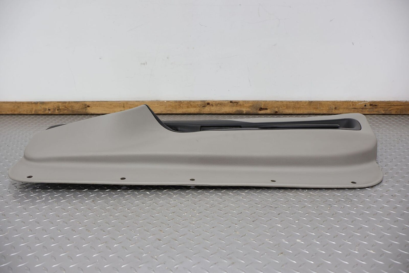 94-96 Chevy C4 Corvette Right RH Passenger Door Trim Panel (Light Gray 14i)