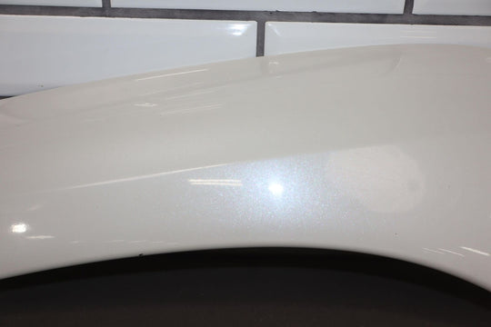 03-07 Lexus GX470 LH Left Driver Rear Quarter Panel Molding Blizzard Pearl (070)