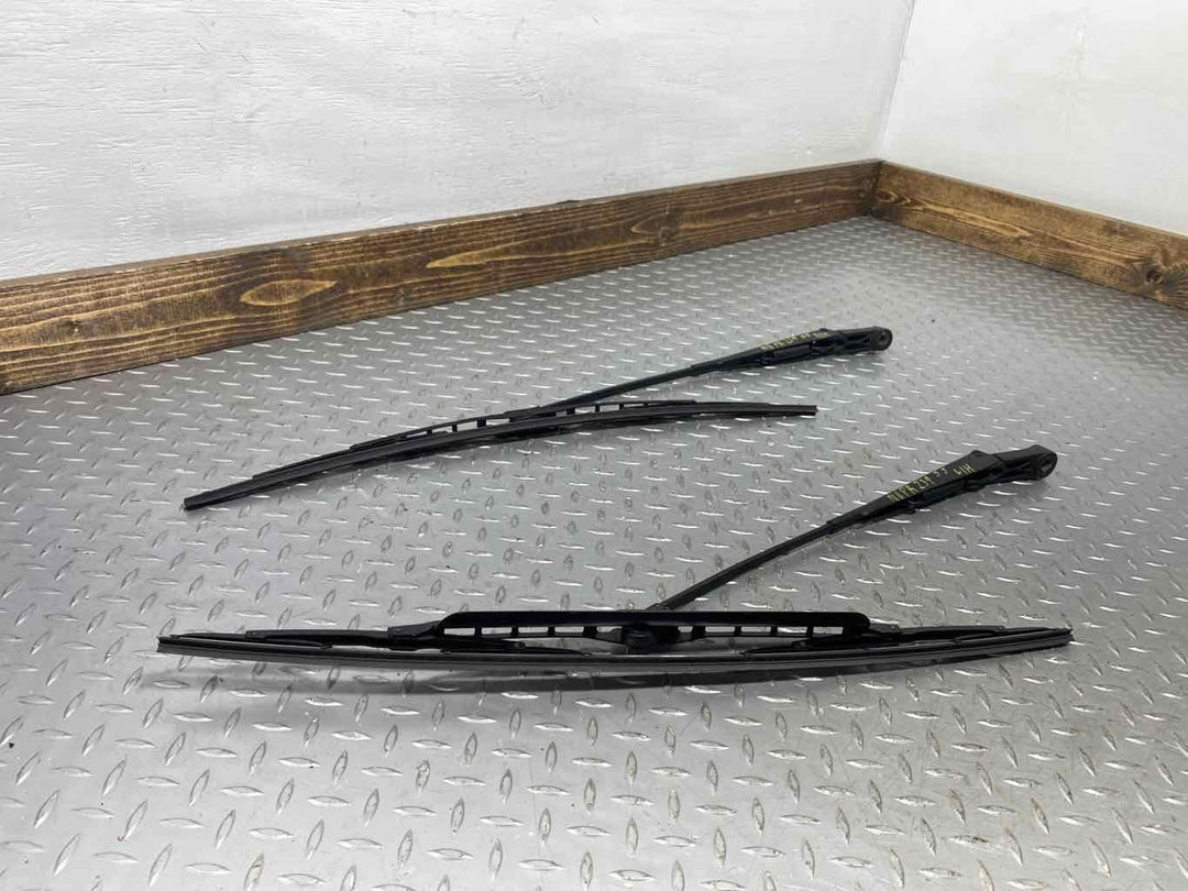 05-13 Porsche 911 997 Carrera Convertible Pair LH & RH Wiper Arms W/ Blades