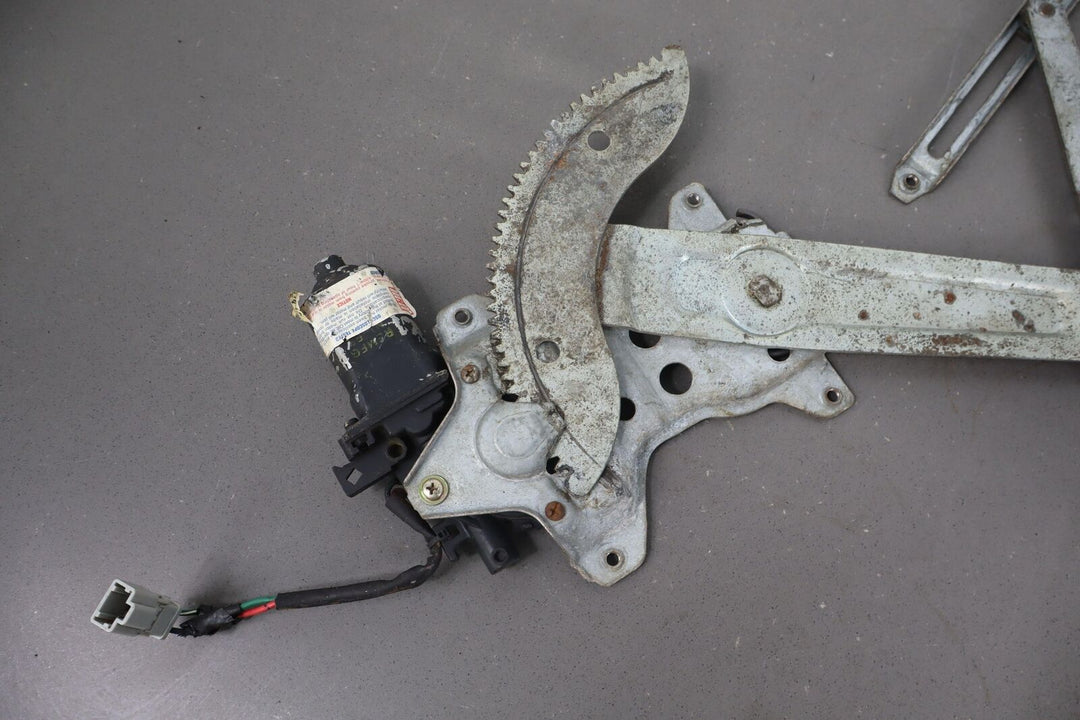 91-97 Toyota Land Cruiser FJ80 Front Right Door Window Regulator & Motor Tested