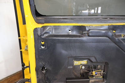 03-09 Hummer H2 Passsenger Right RH Rear Door W/Glass (Yellow 79U) See Notes