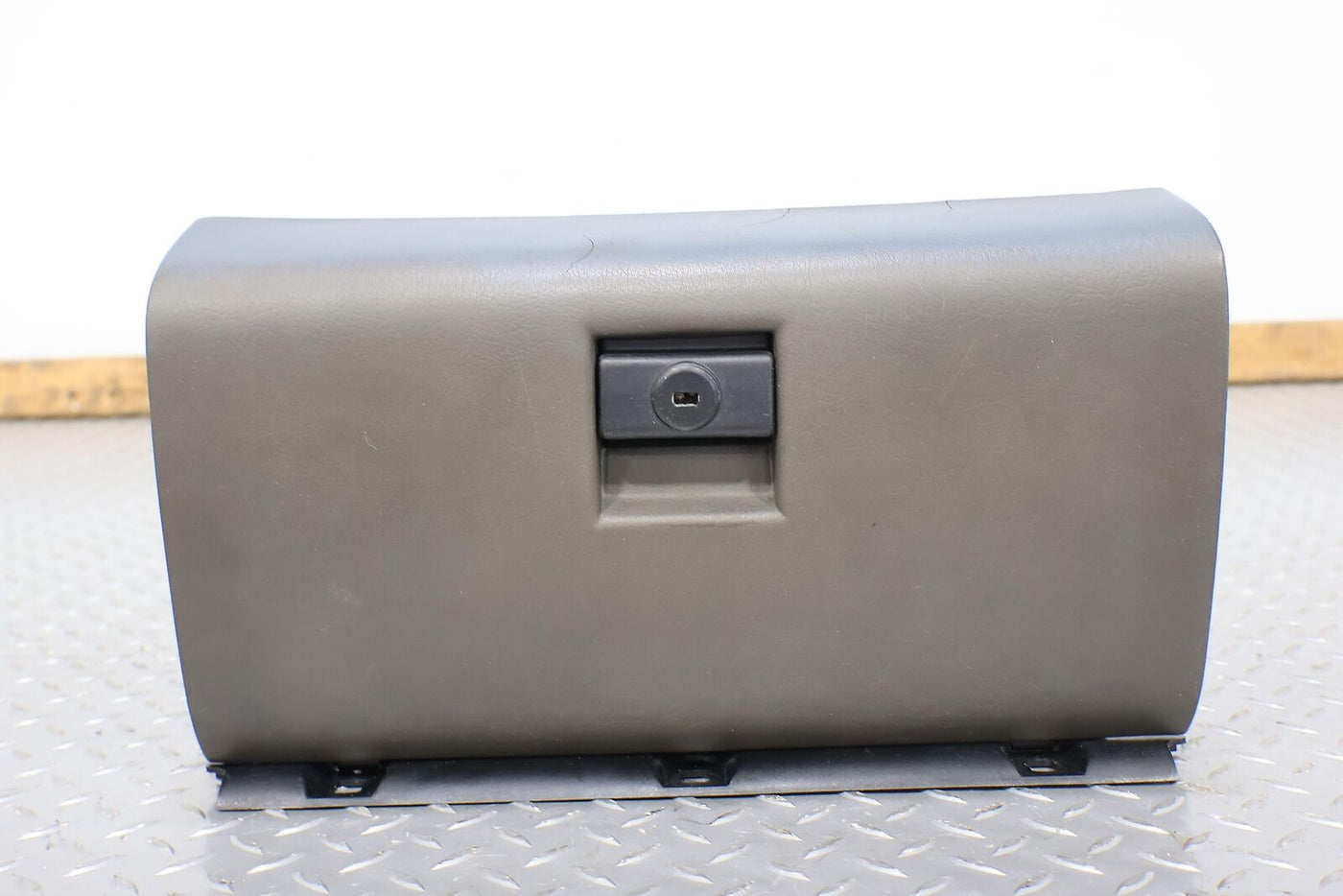 87-91 Porsche 928 S4 Interior Glove Box Compartment (Silver Gray HQ) Cracks