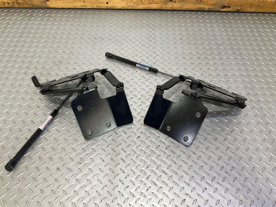 03-06 Chevy SSR LH & RH Pair of Tonneau Cover Hinges