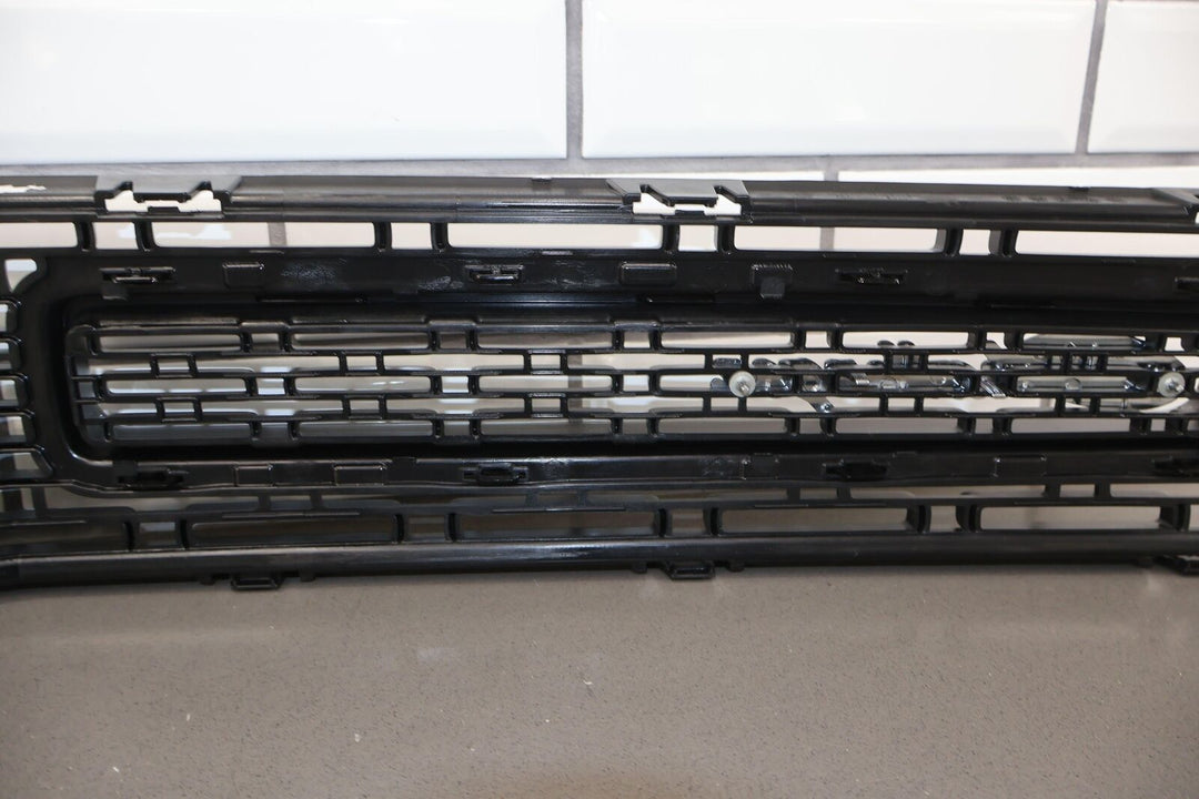 15-23 Dodge Challenger R/T 392 OEM Front Upper Grille (Black) See Photos