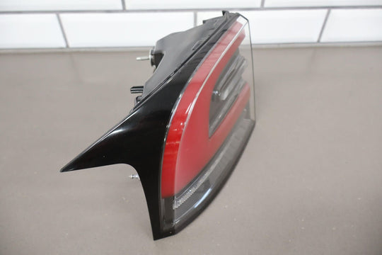 2021-2024 Tesla Model X Left Driver Outer Tail Light OEM 1565496-00-C